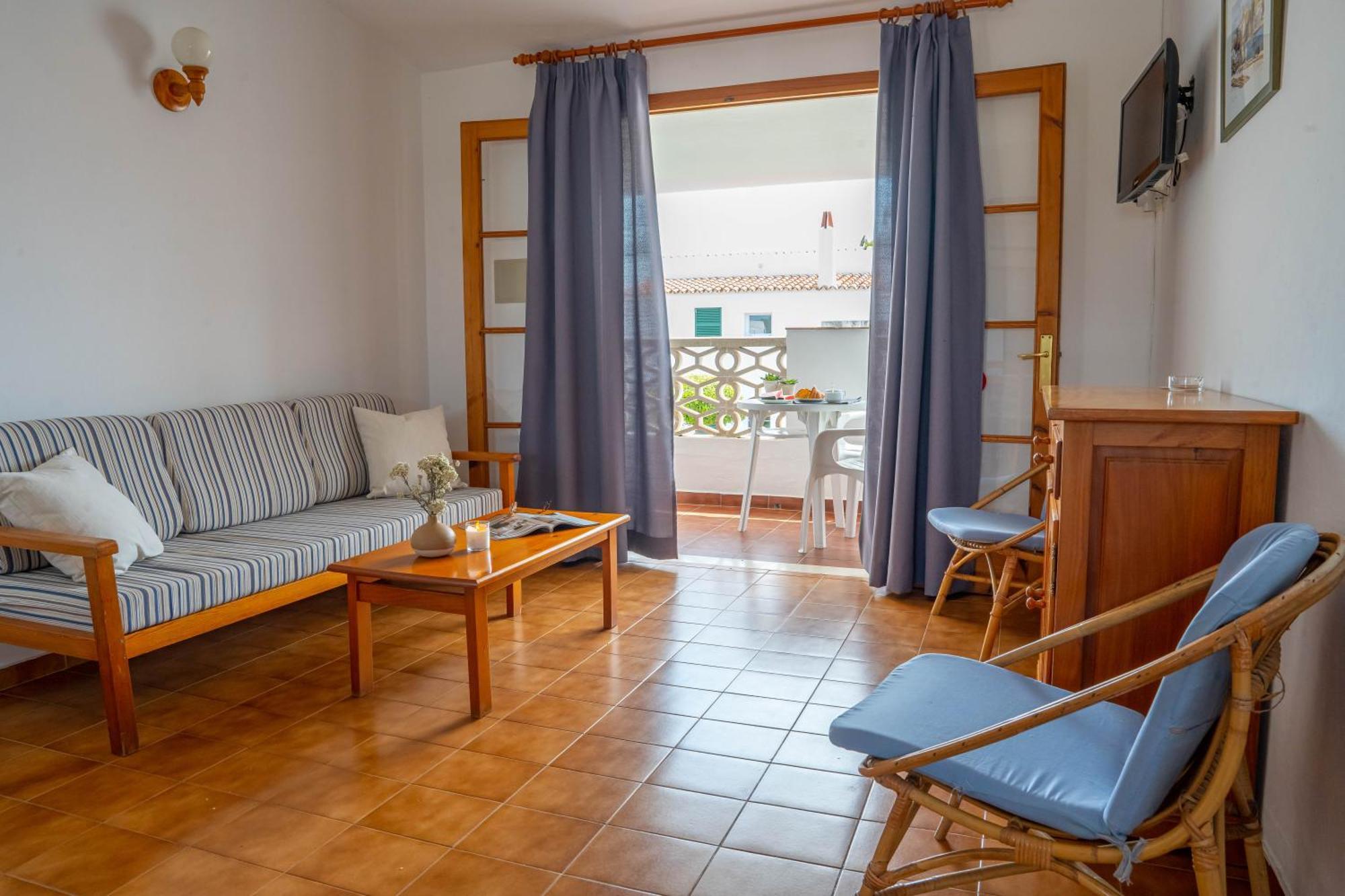 Apartamentos Sa Caleta Dış mekan fotoğraf